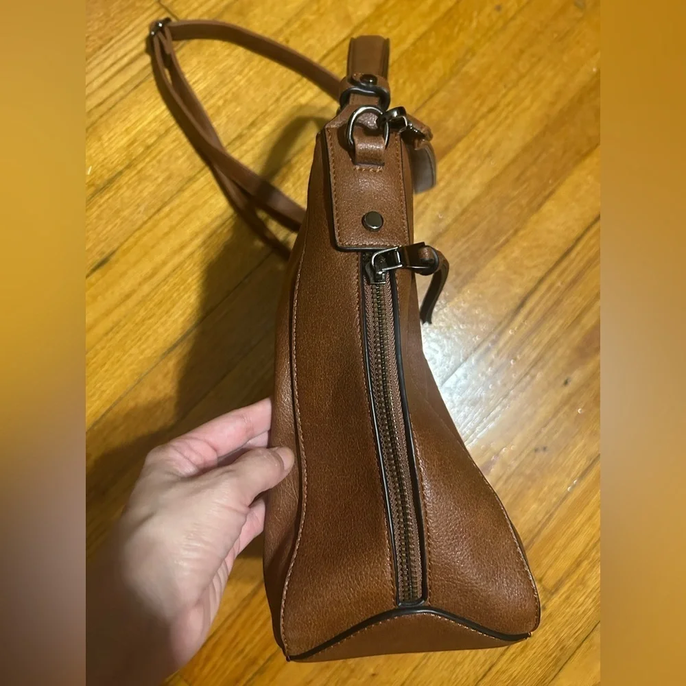 Realer Hobo Shoulder Bag Purse Vegan Leather Camel Brown Everyday Wear Casual